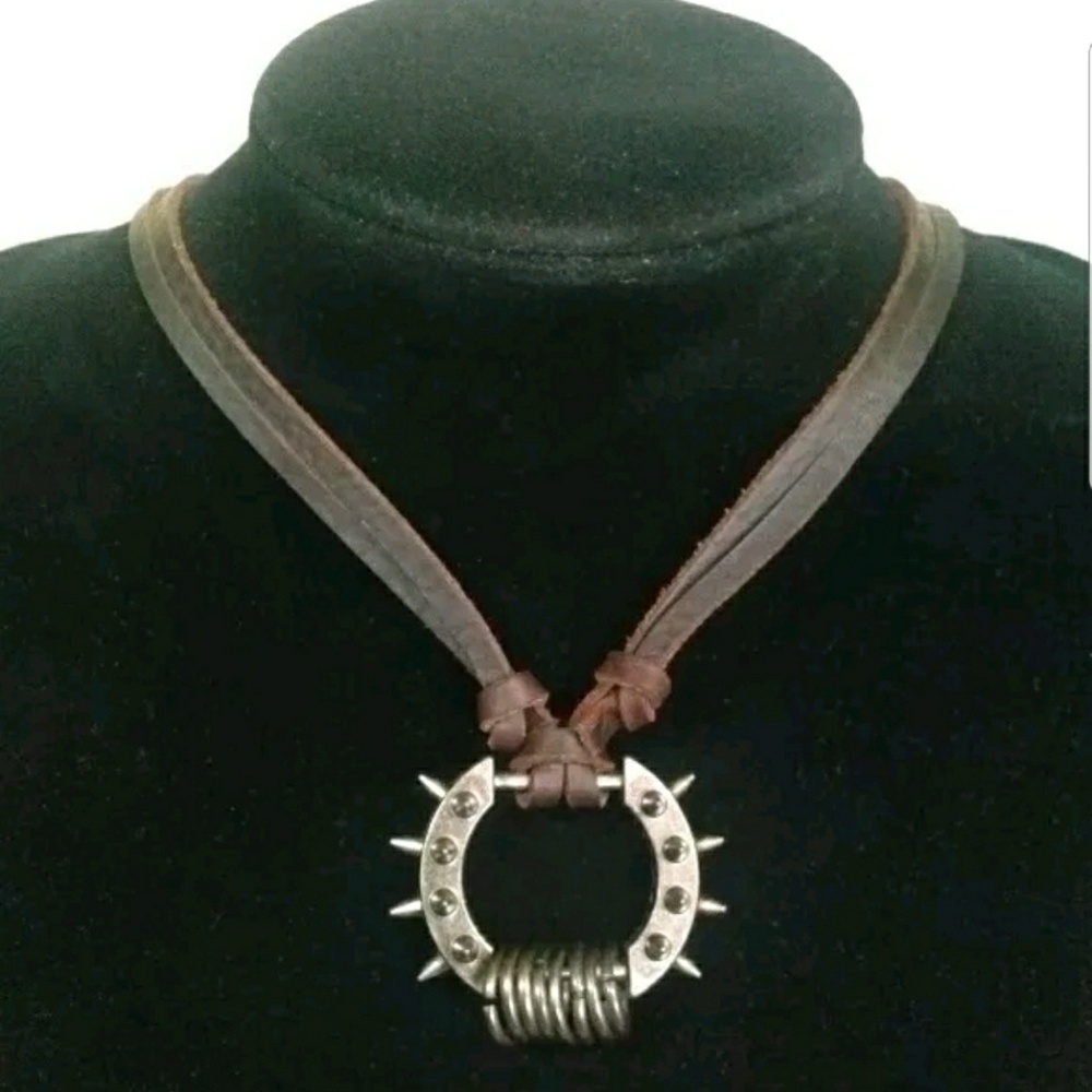 Hand made Premium Leather Unisex Adjustable Choker
